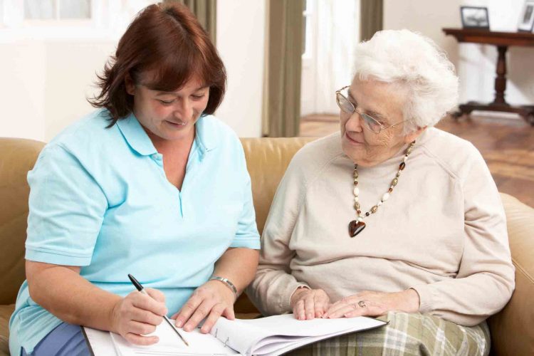 Casa para repouso de mulheres com alzheimer